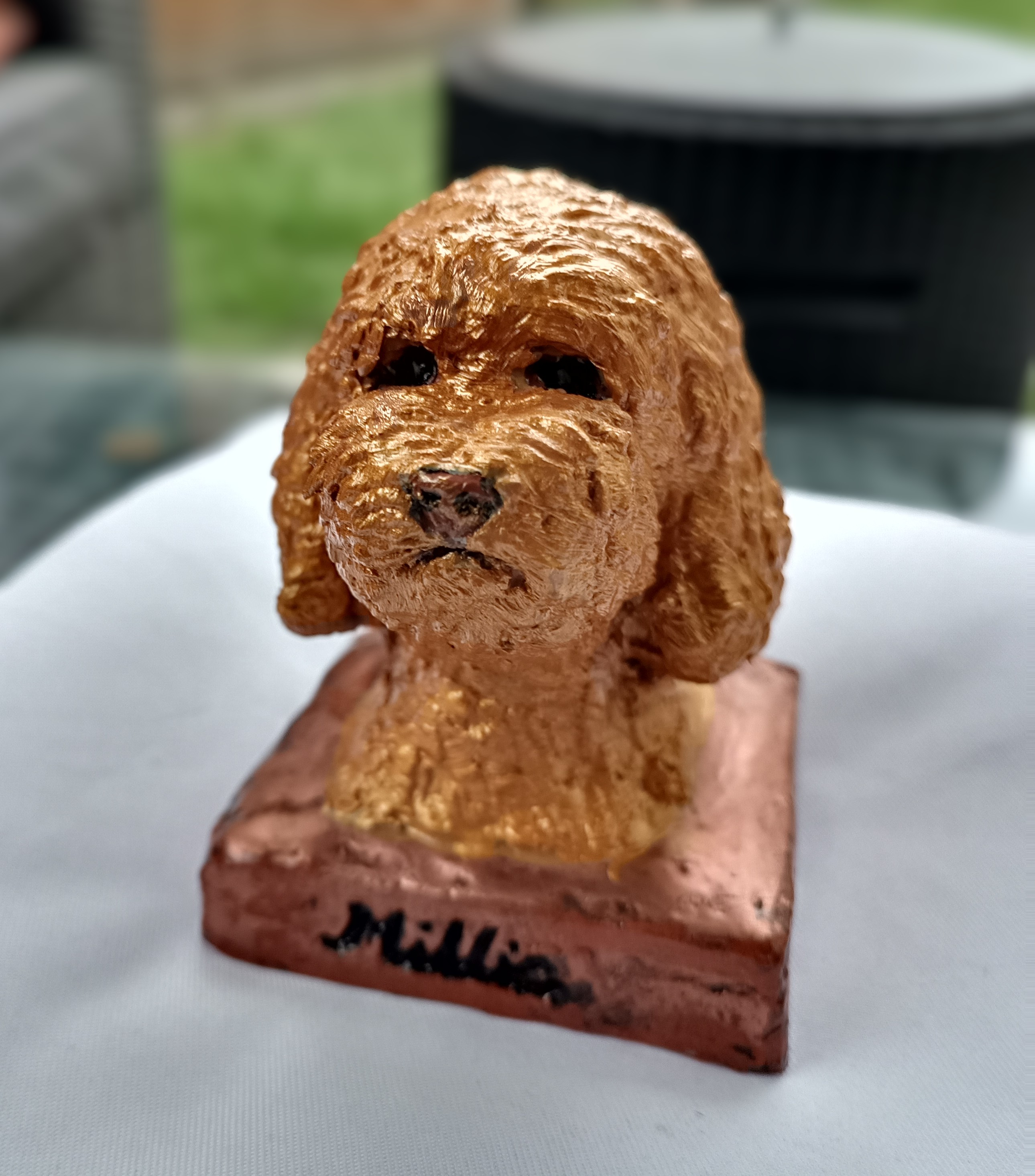 Millie — clay portrait sculpture by Kevin Quinn